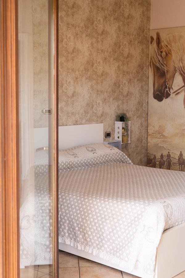 Bed & Breakfast Emotions